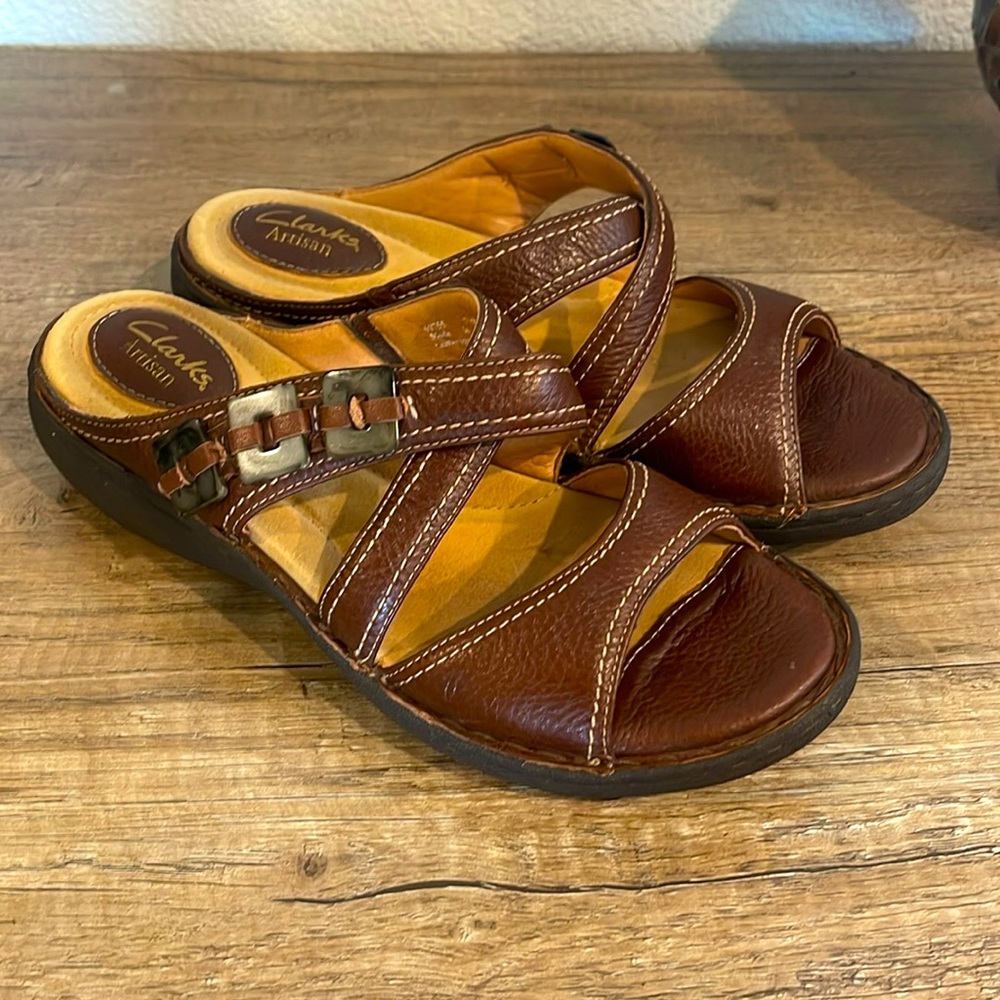 Clarks artisan size 7.5 sandals